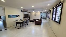 Blk 765 Jurong West Street 74 (Jurong West), HDB 5 Rooms #535596281